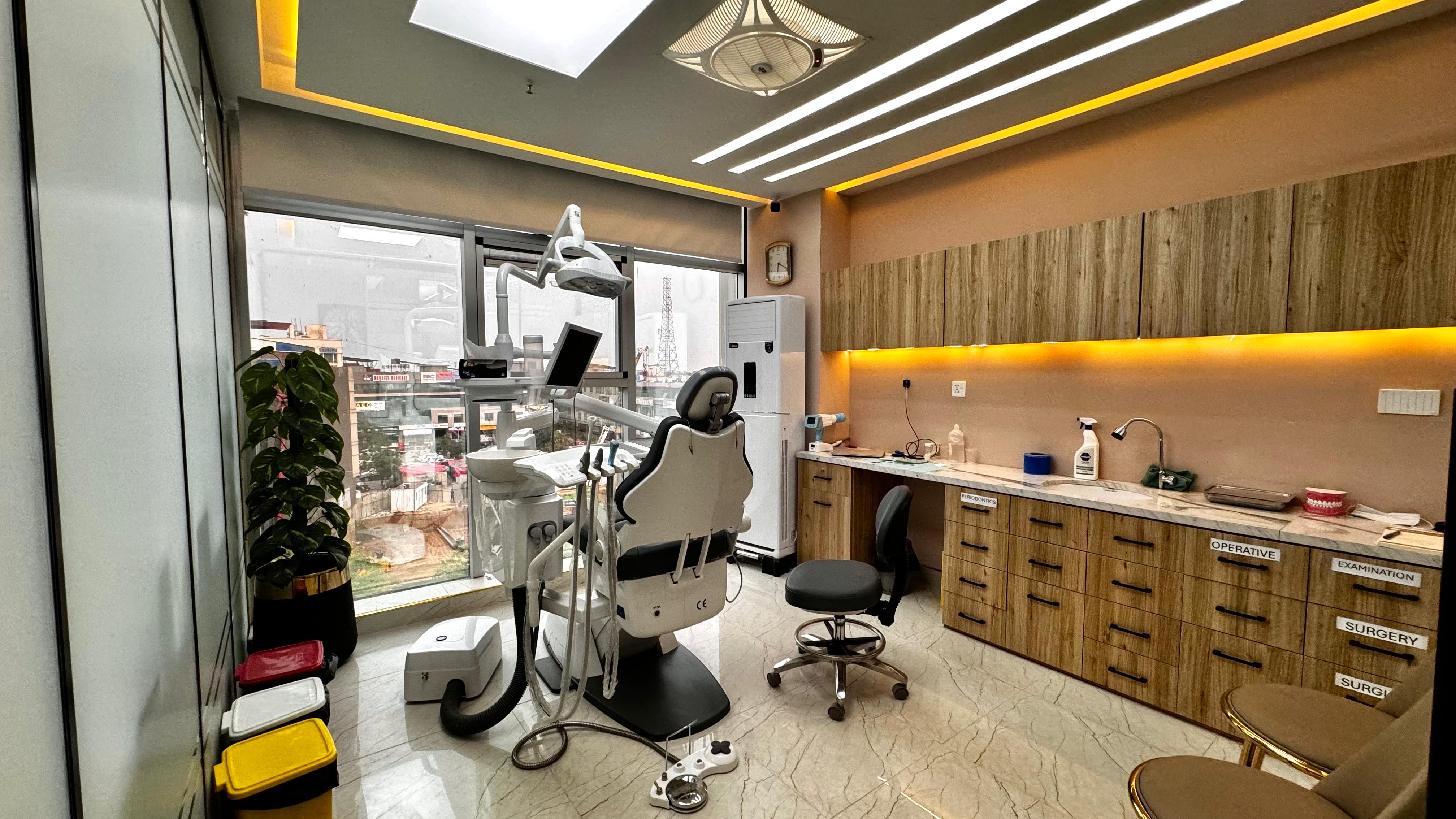 Dental Clinic Image 2